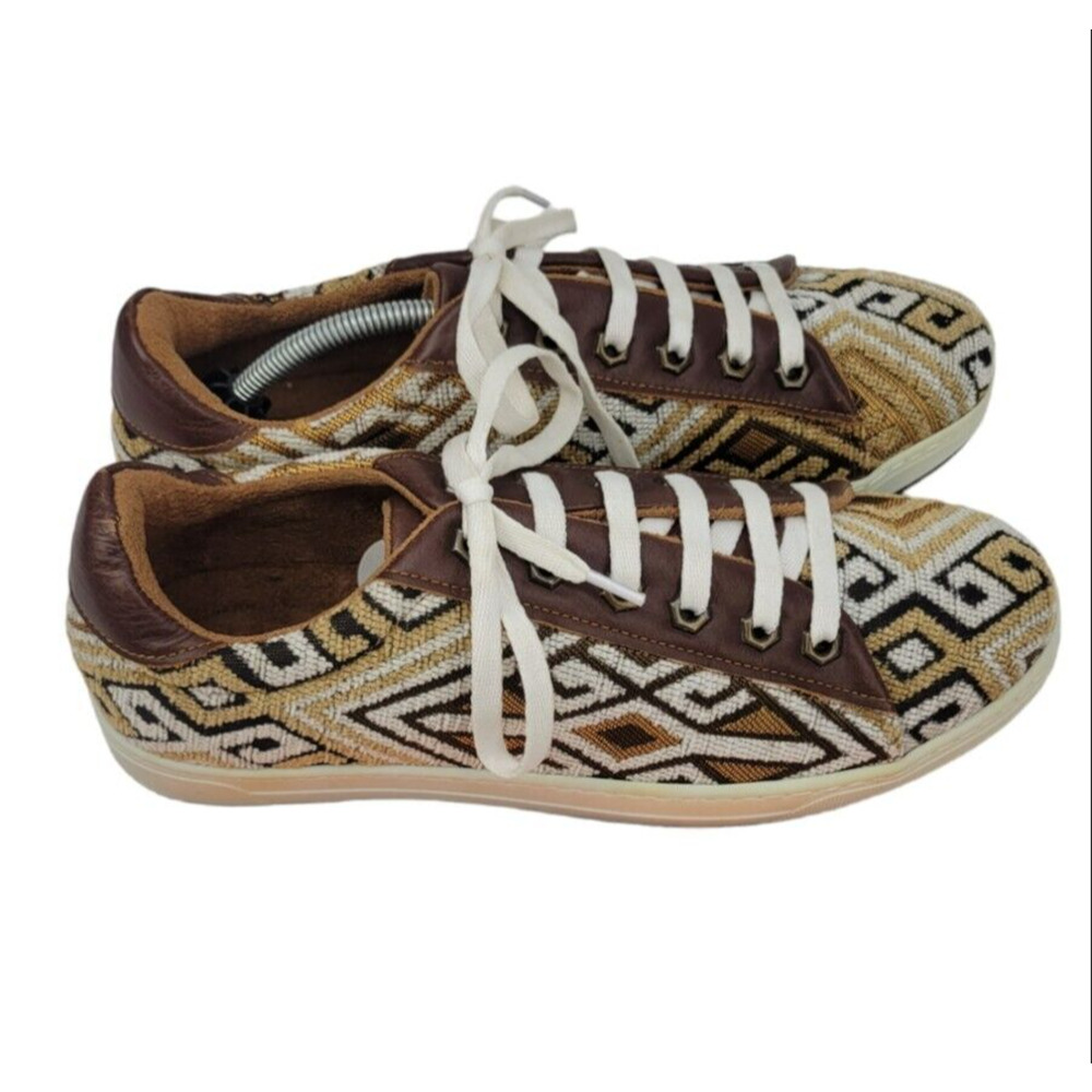 Weavers Alaska Cloth Kicks Womens EU41 US 9-10 Goblin Shoes Caramel White YA1019